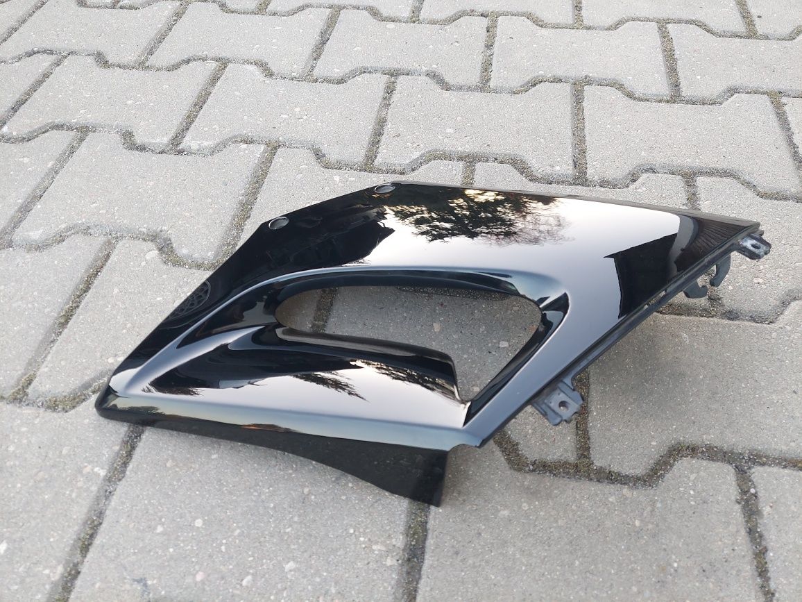 Bok Boczki Honda CBR125 JC34 Boki Owiewka Boczek Prawy Lewy Plastik