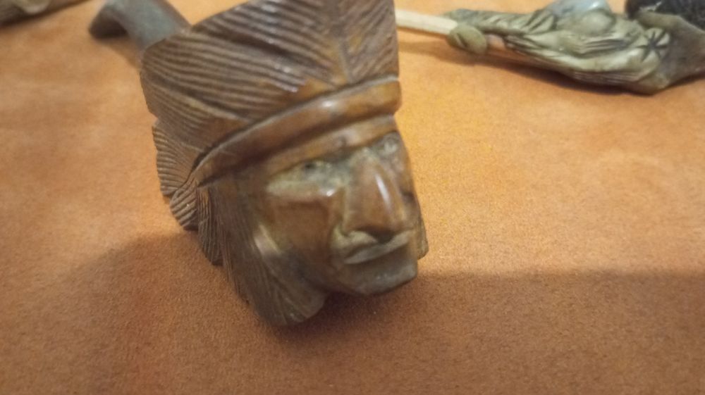 Coleção quatro cachimbos antigos trabalhados material nobre