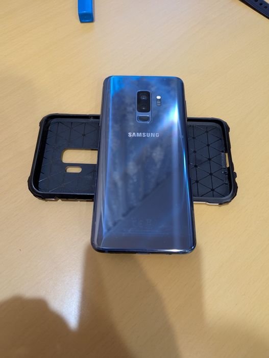 Продам Samsung s9+