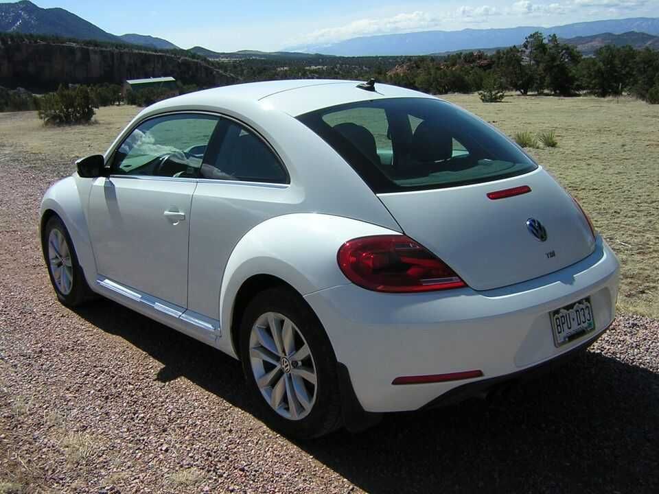 2015 Volkswagen Beetle - Classic