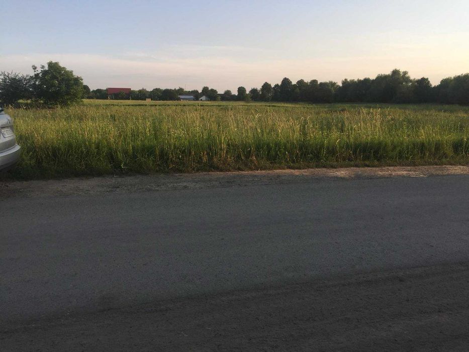 продаж земельної ділянки в с.Клузів. Можливий обмін на Автомобіль.