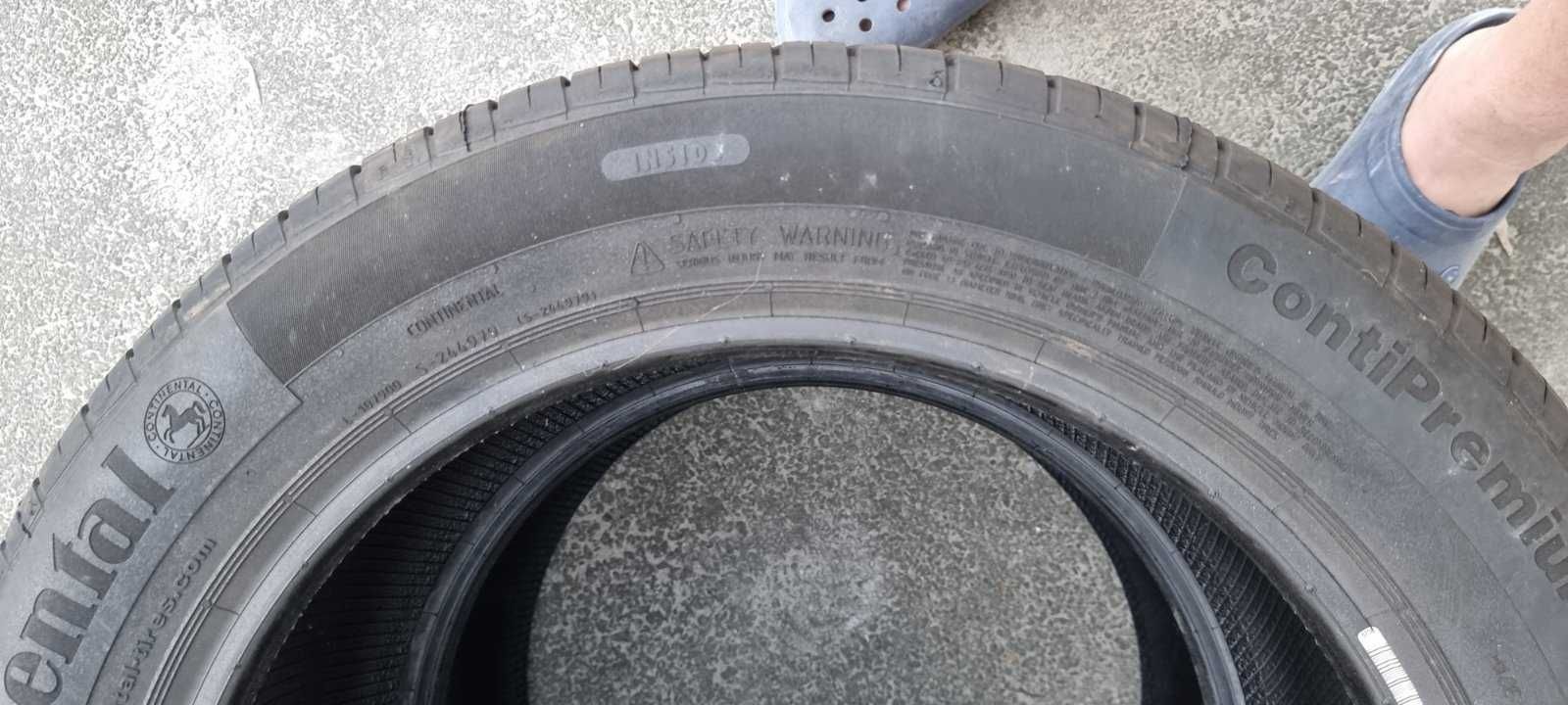 резина пара 215/55 R17 Continental