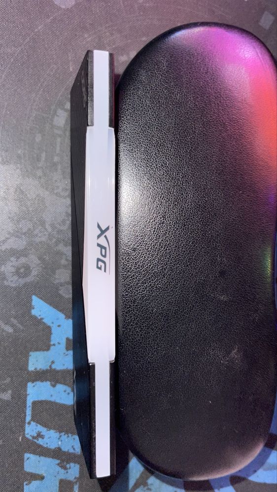 Vendo DDR5 5200MHZ 16GB Adata XPG Lancer
