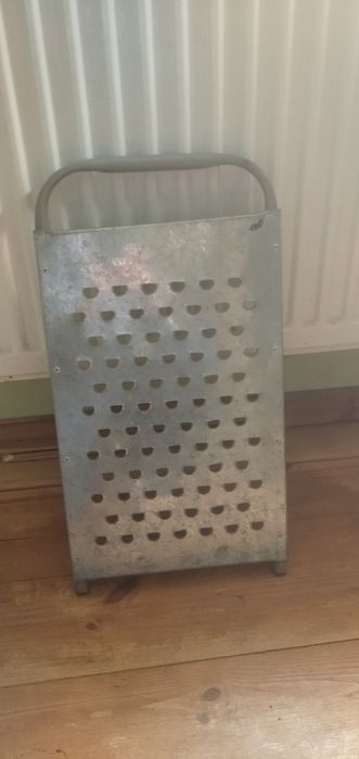 Тертушка для кормів тварин