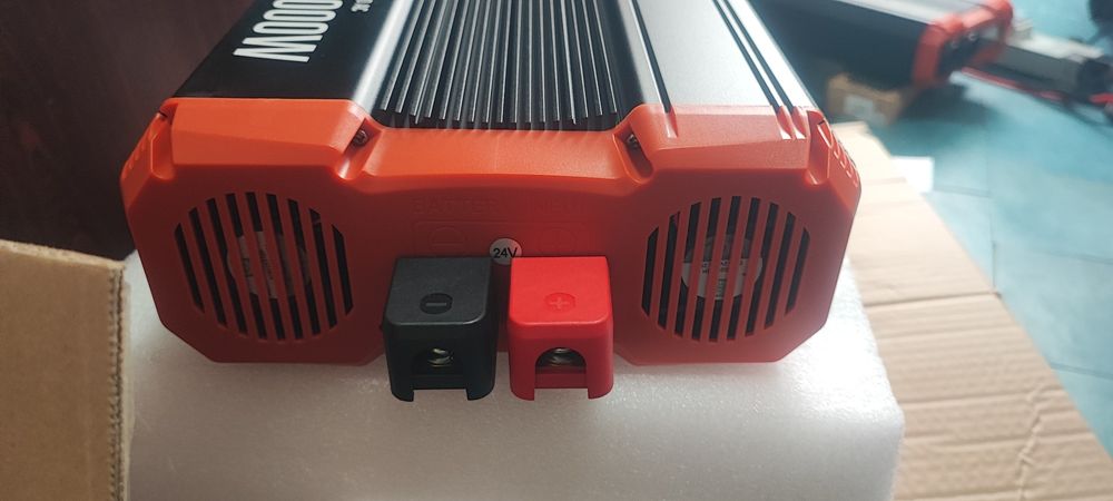 Інвестор Fchao ksc-3000w з 24v на 220v чиста синисоїда