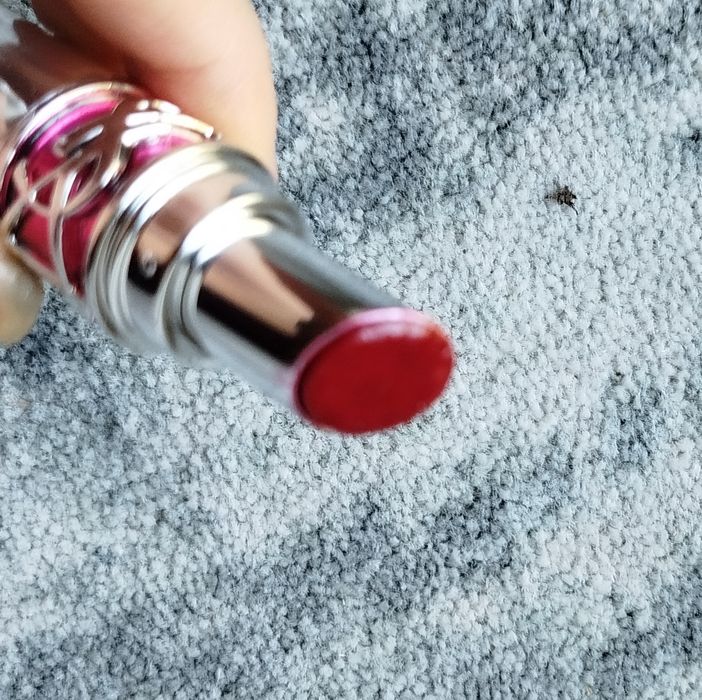 Помада YSL Candy Glaze 17