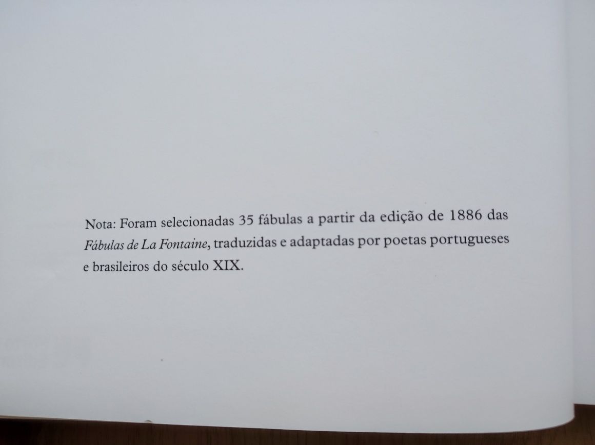 Livro "Fábulas de La Fontaine", Porto Editora.