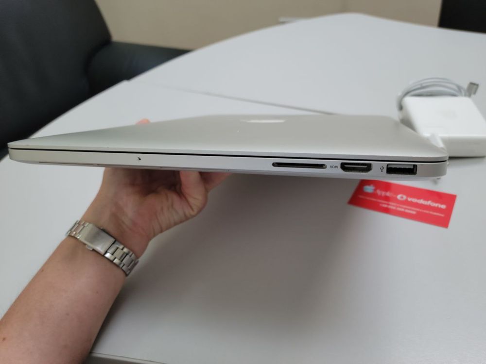 Apple Macbook Pro 15.4" і7, 8/256 ME293 RETINA  528циклів.гарний 230$