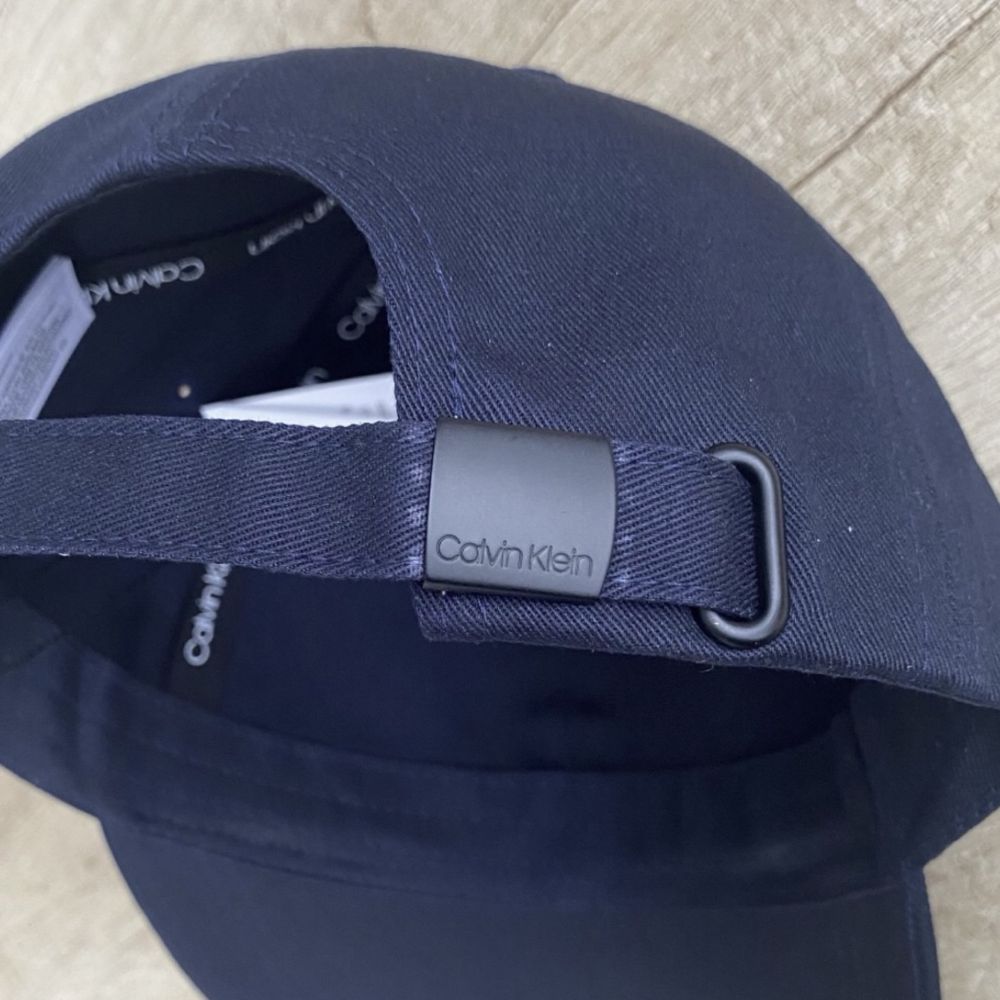 Кепка  Calvin Klein. Оригинал.
