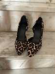 Sapatos padrão chita- 37