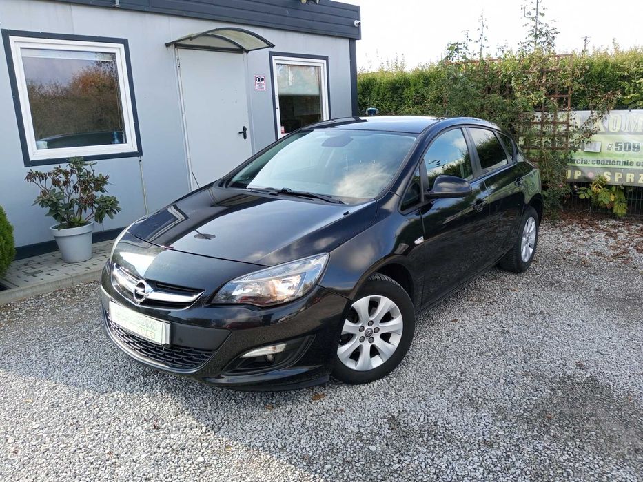 Opel Astra 1.4 Benzyna 140 KM