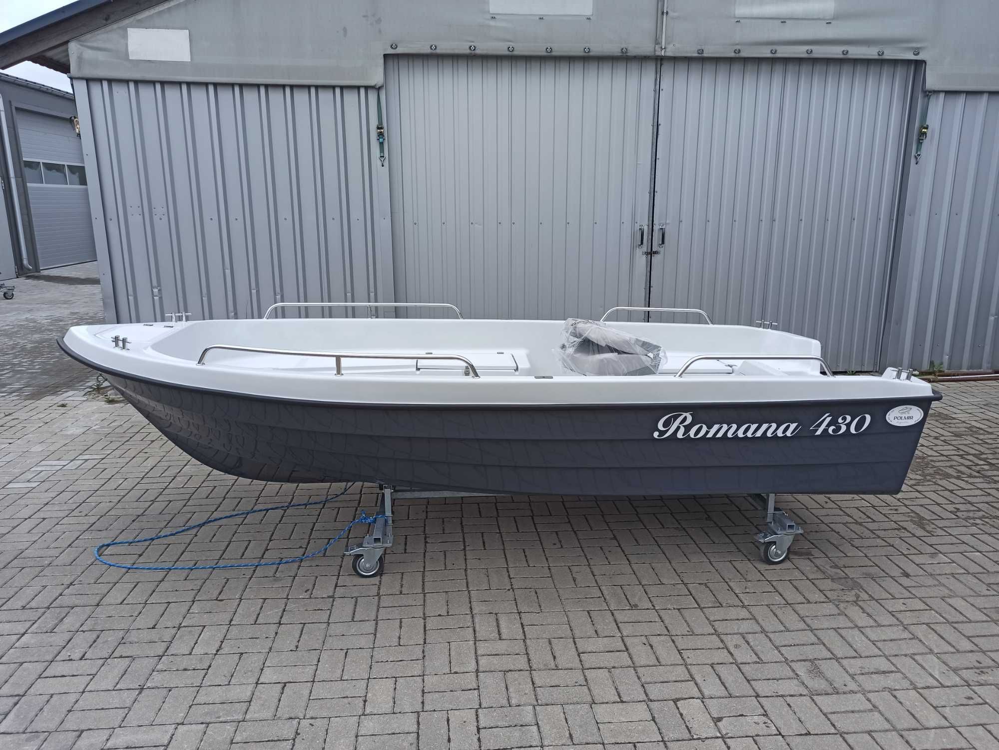 Łódź wędkarska motorowa ROMANA 430 pod dziobówkę z fotelem, 30 KM