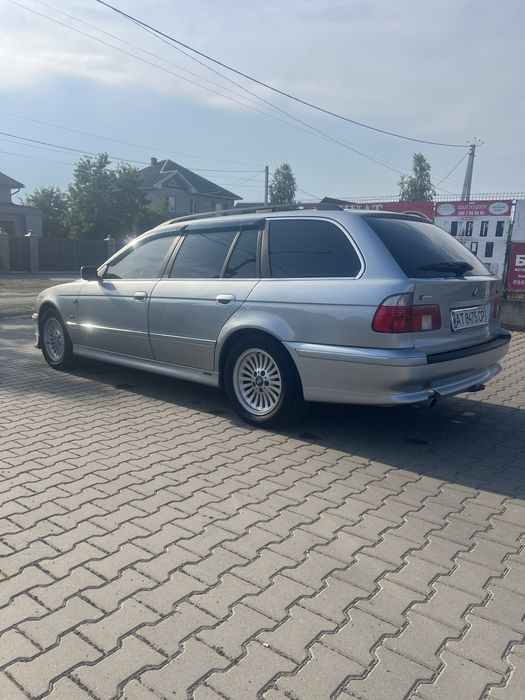 БМВ 520 в ідеальному стані