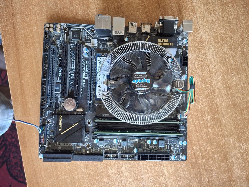 Материнські плати s1151 v1 gigabyte, hp