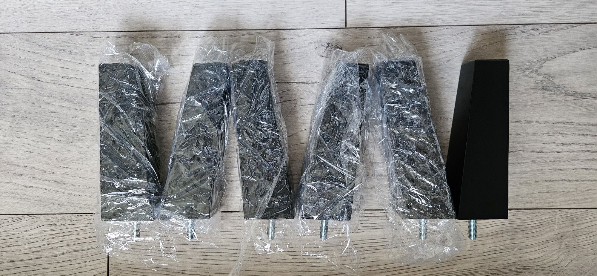 6 szt. Nogi drewniane trapezowe skośne H 15 cm do mebli ikea