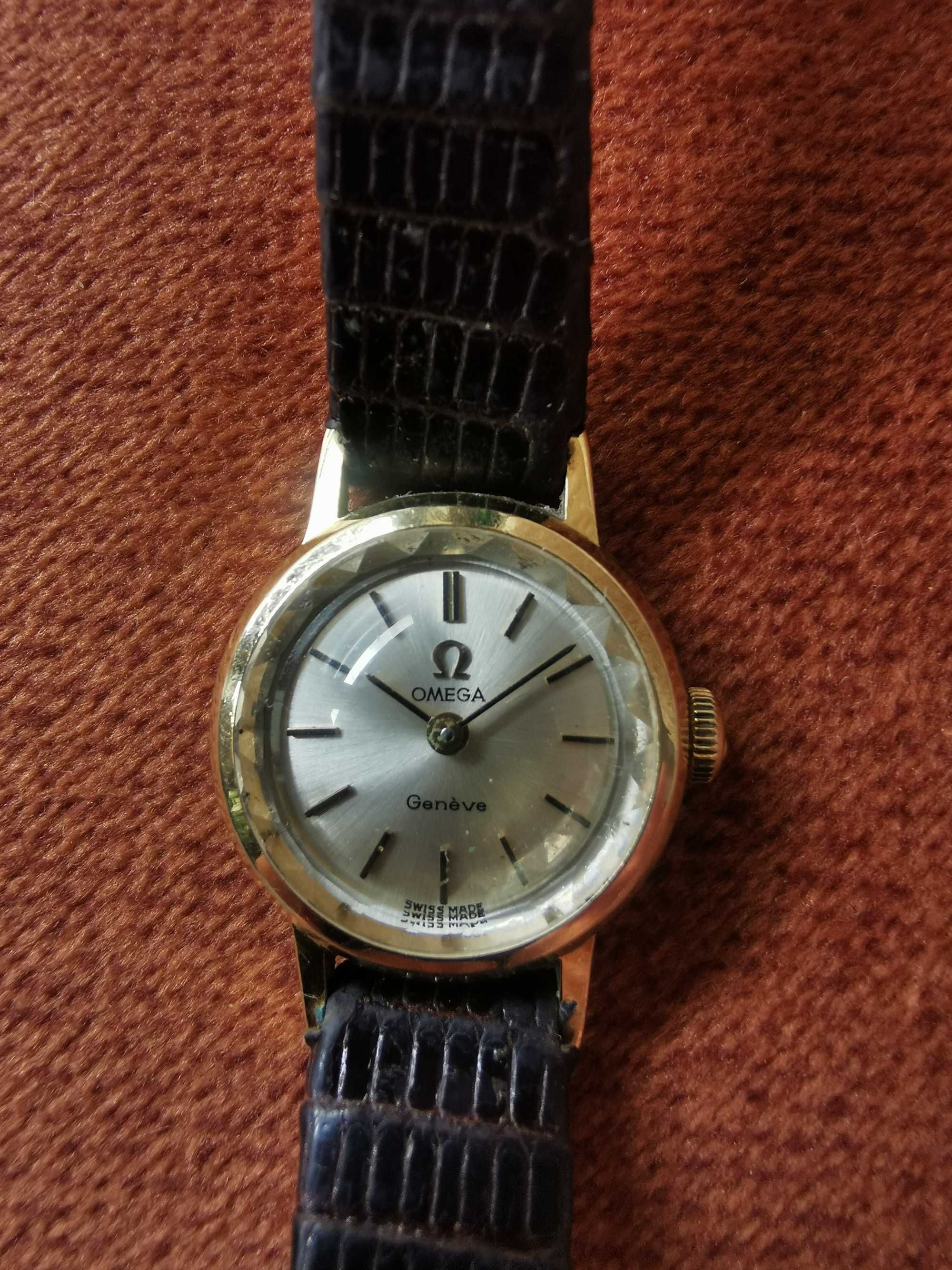 Złoty zegarek damski Omega Geneve