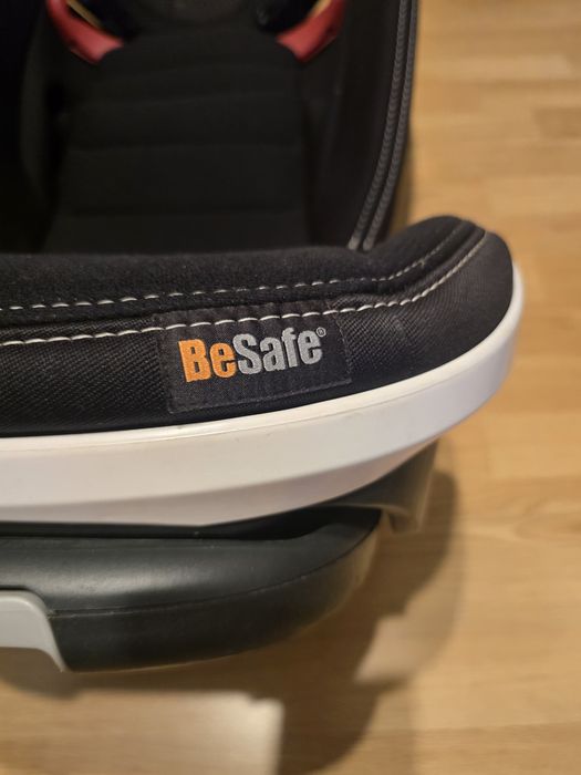 Besafe Izi Flex Fix I-Size 15-36Kg fotelik dziecięcy