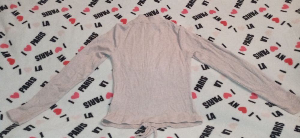 Джинси з розрізами кльош + кофта водолазка.