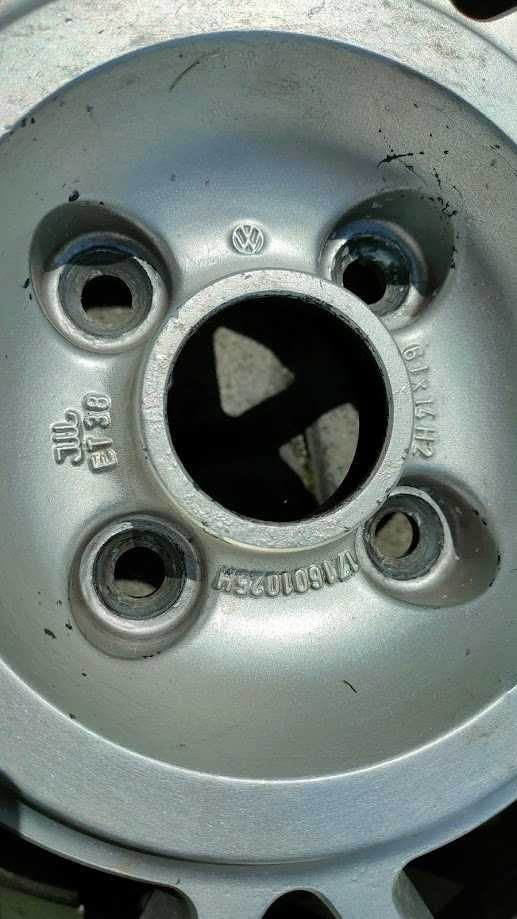 Alufelgi 4 x Snowflake ET 38 R14 VW Golf I,1,2,II, bez opon