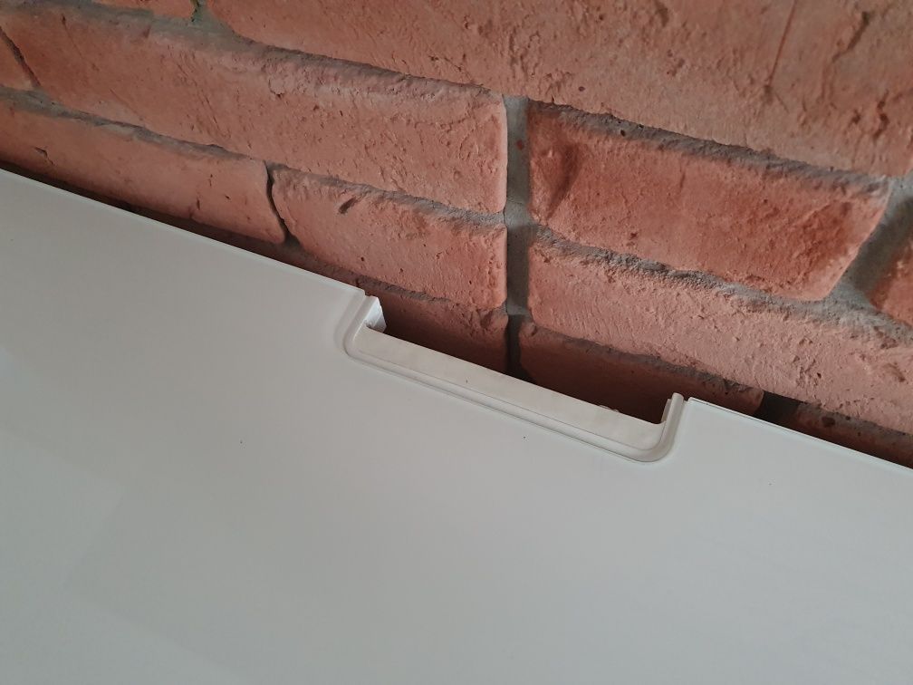 Szafka pod tv ikea z szybą