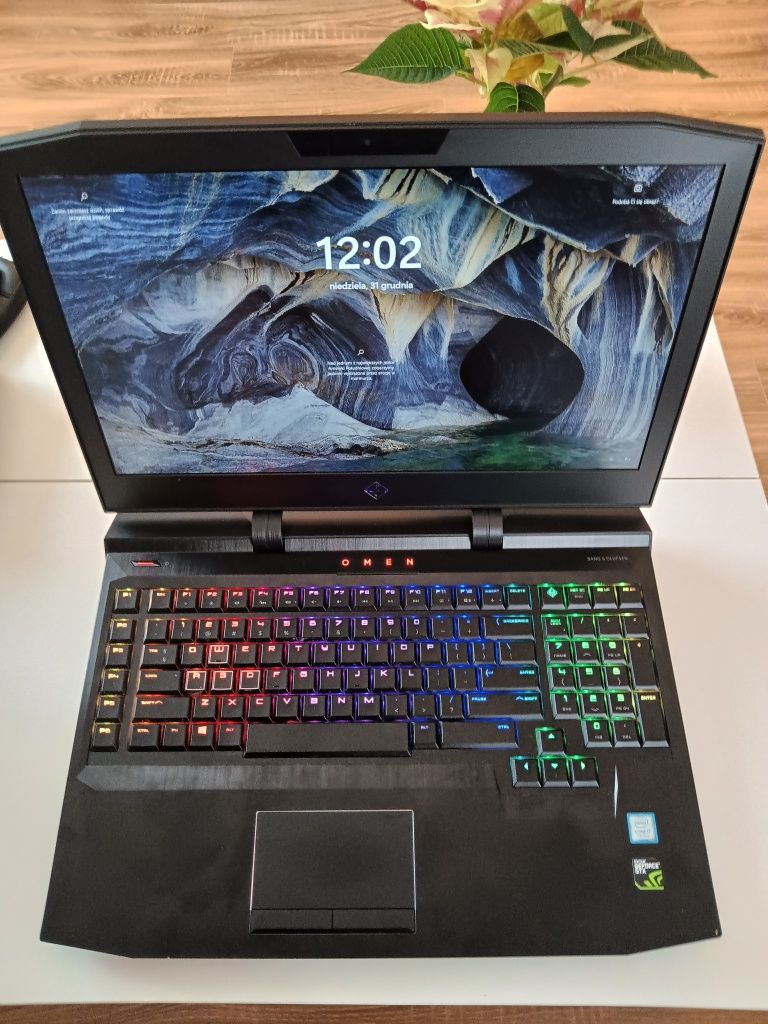 HP Omen X 17.3" I7 32 GB Ram 512 SSD 1024 HDD RTX GTX 1080 8 GB