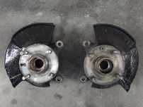 Ступиця передня/кулак/цапфа до Chevrolet Epica 2.0 2.5 06-12р.