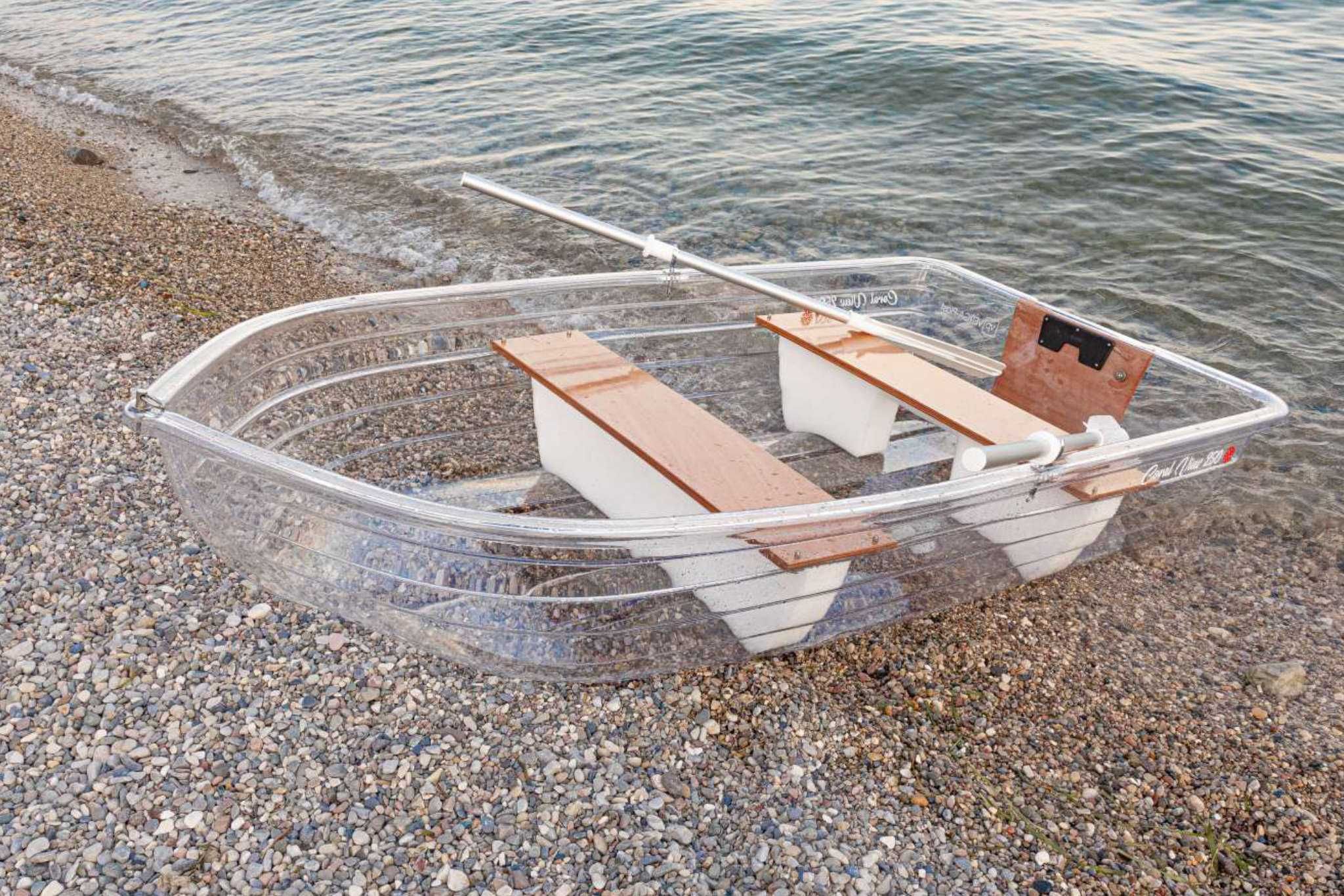 Barco CORAL VIEW 250 em Policarbonato anti-choque, anti-sal e anti-UV