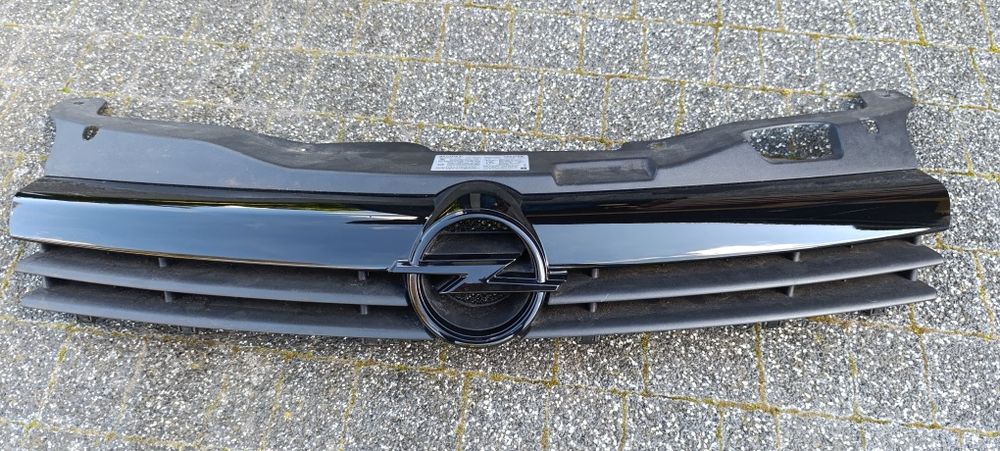 Atrapa gril czarny opel astra 3 III H 04-07