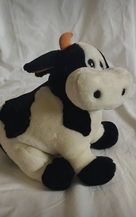 Vaca de peluche como nova