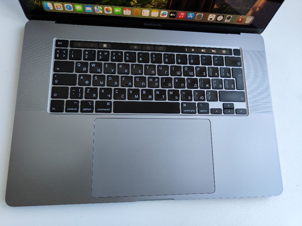 Apple MacBook Pro 16" 2021 a2141 (i7/16/512)