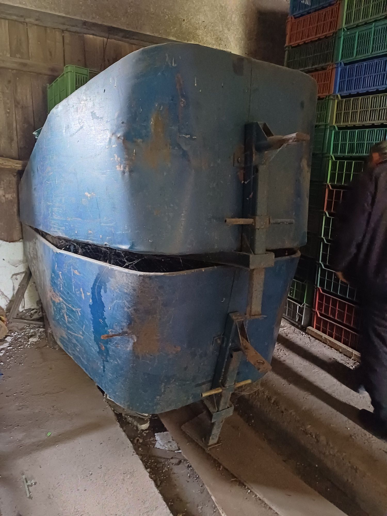 Kombajn do porzeczki,aronii KPS-3 całorzedowy sprzedam.