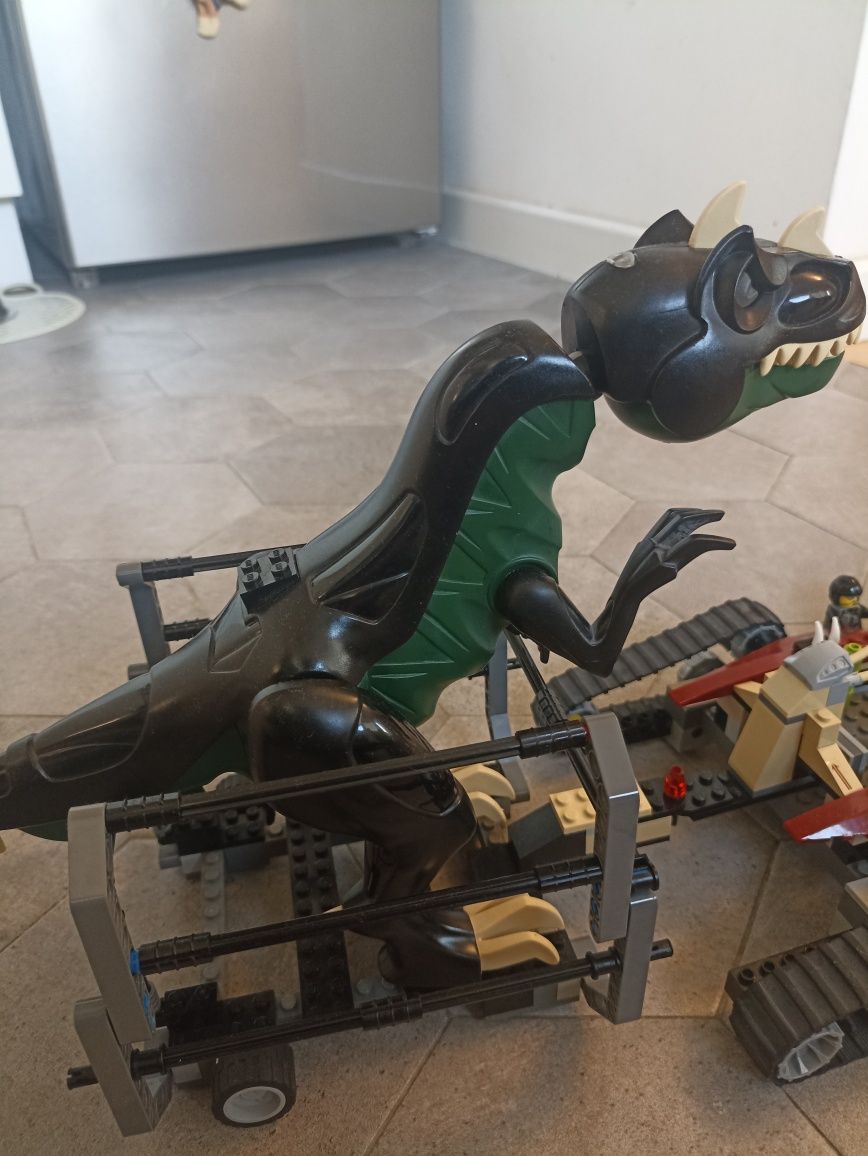 LEGO 7297 Dino transport, dinozaur, klasyk t-rex. Figurka gratis