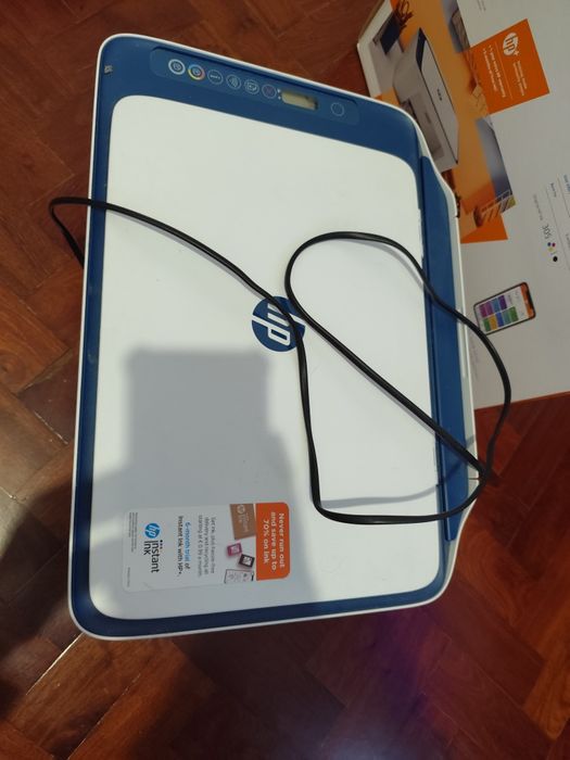 Impressora HP DeskJet 2721e