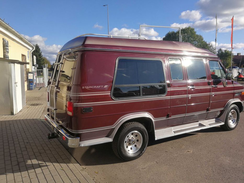 chevrolet chevy van g 20 v8 orginalny stan bdb  i 24000 tys przebiegu