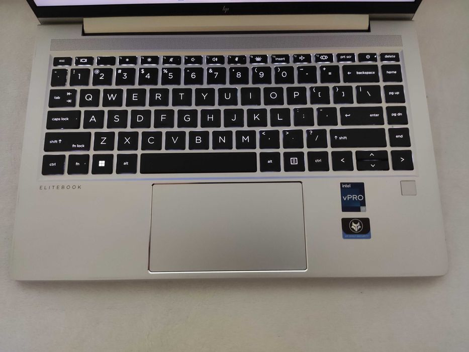 HP Elitebook 640 G10 FHD TOUCH i7-1365U 16/512GB SSD new battery