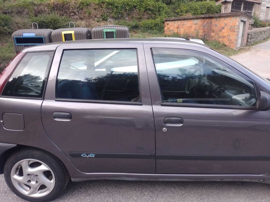FIAT Punto 1999 - Bom estado