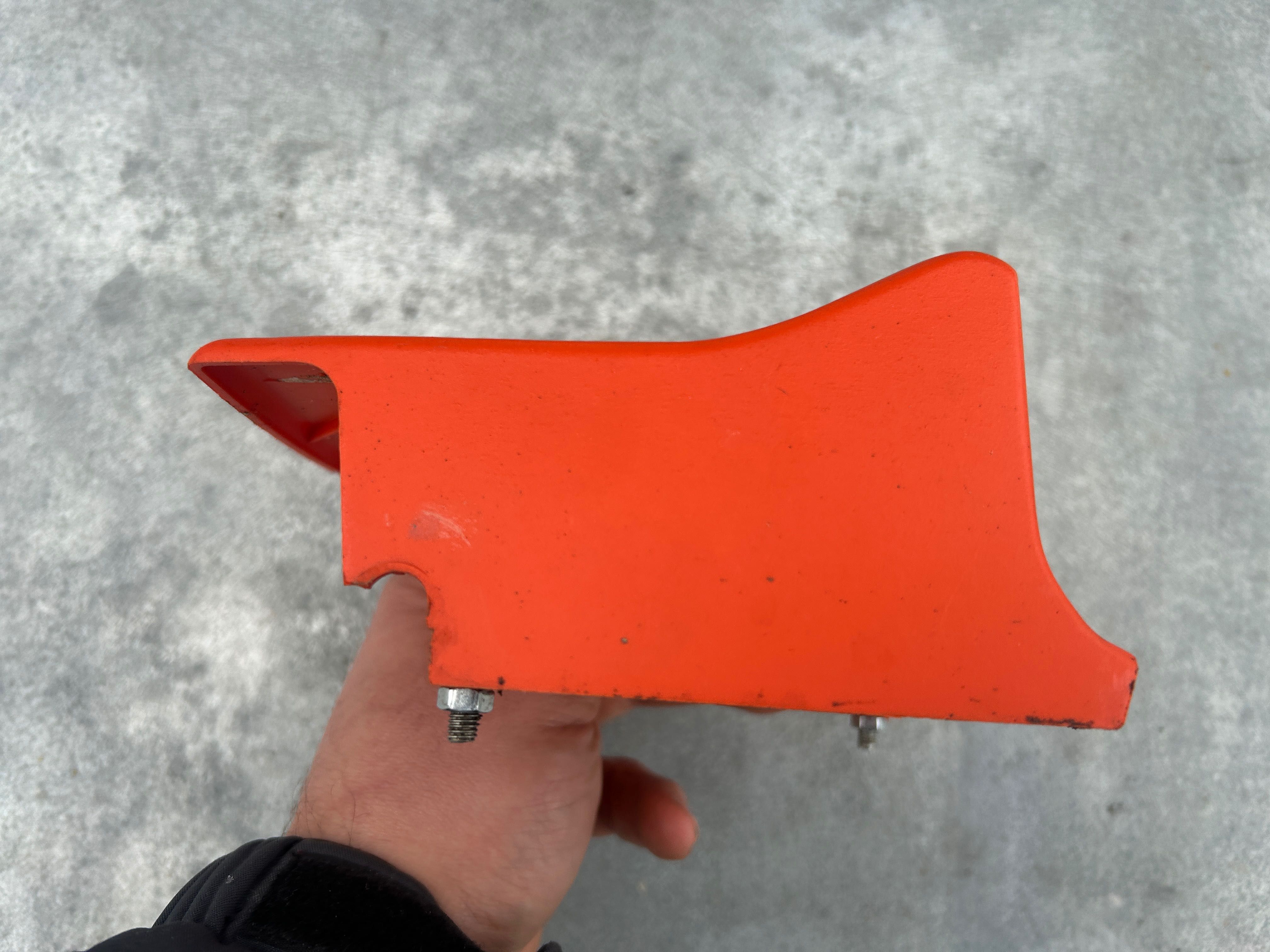 Osłona POKRYWA Cylindra DOLMAR PS 400 PS341 MAKITA DCS 341 DCS 400 (28