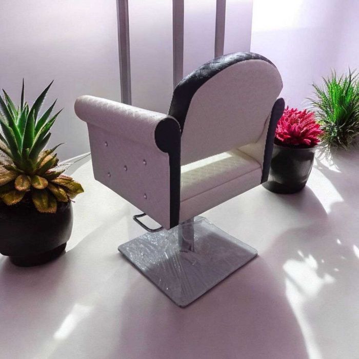 Крісло перукарське "Квін"