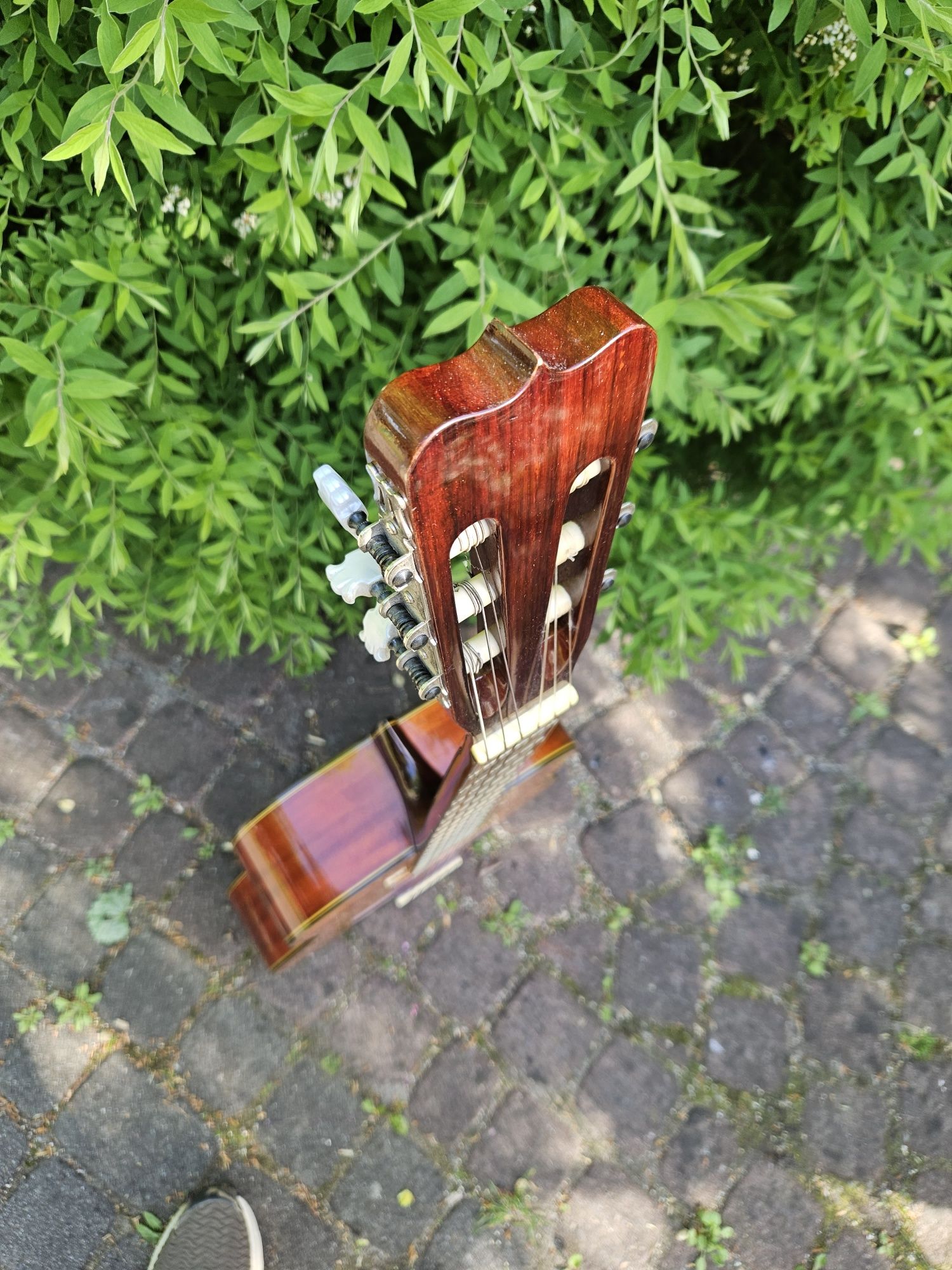 Gitara bardzo dobrej jakości