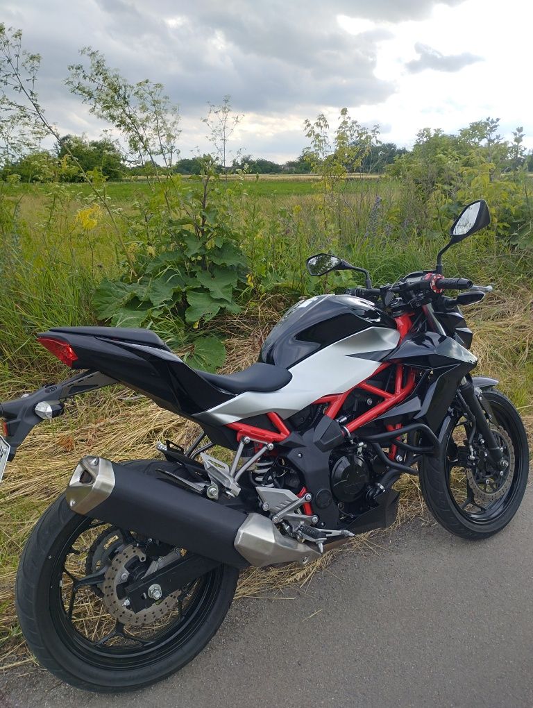 Продам Kawasaki SL250L