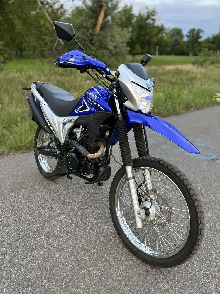 Продам мотоцикл SPARK SP250D2