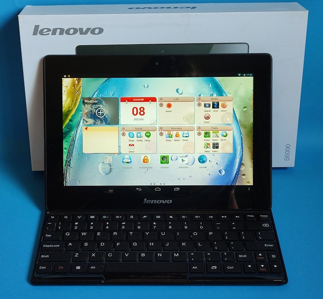 Tablet Lenovo S6000 wraz z klawiaturą qwerty