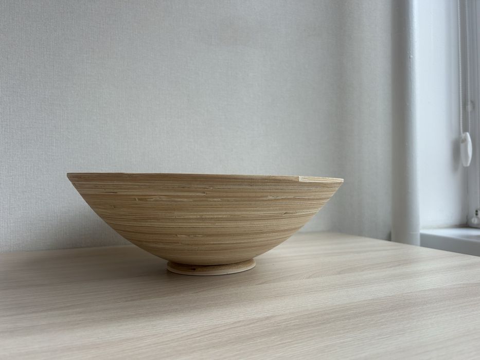 Ваза Юск деревʼяна і гарному стані