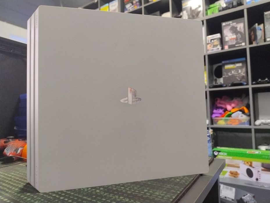 Playstation 4 pro белая /Пс 4 про/+Игры/+Гарантия