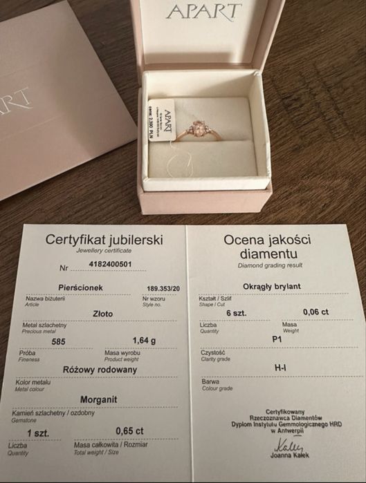 Pierścionek APART z diamentem