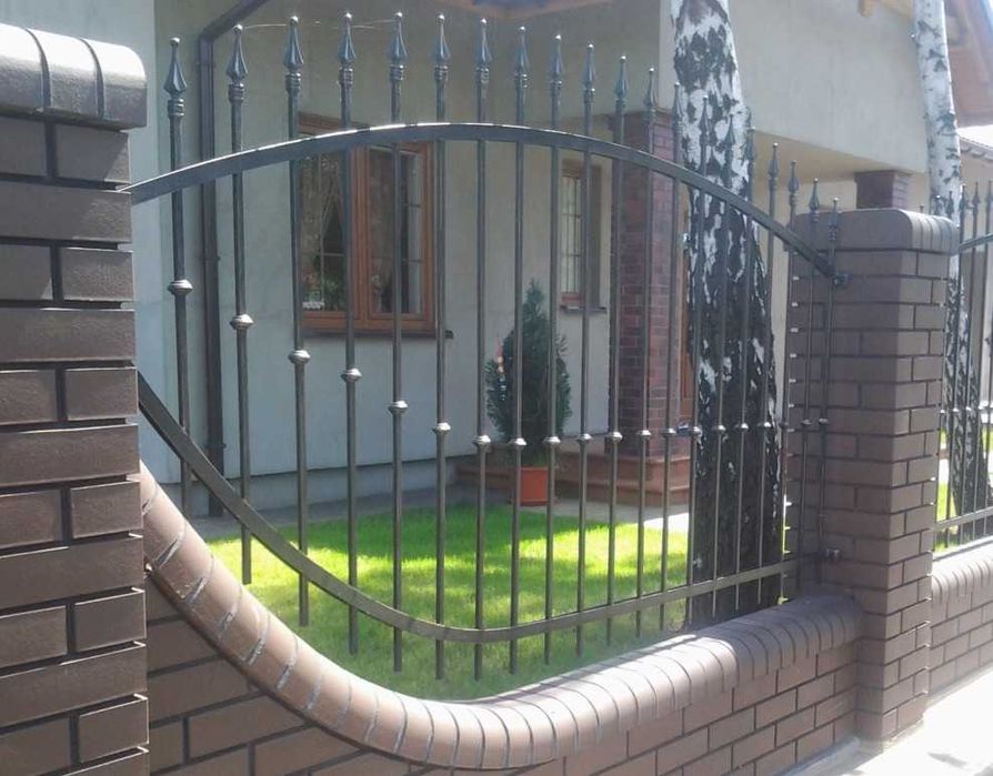Ogrodzenia, balustrady, barierki, meble, metaloplastyka