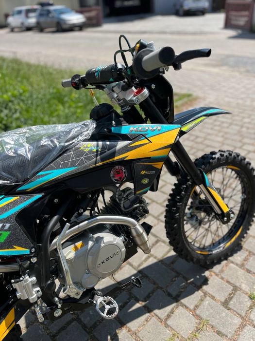 Kovi Pit 150 New пітбайк кові на новій графіці 2025 року