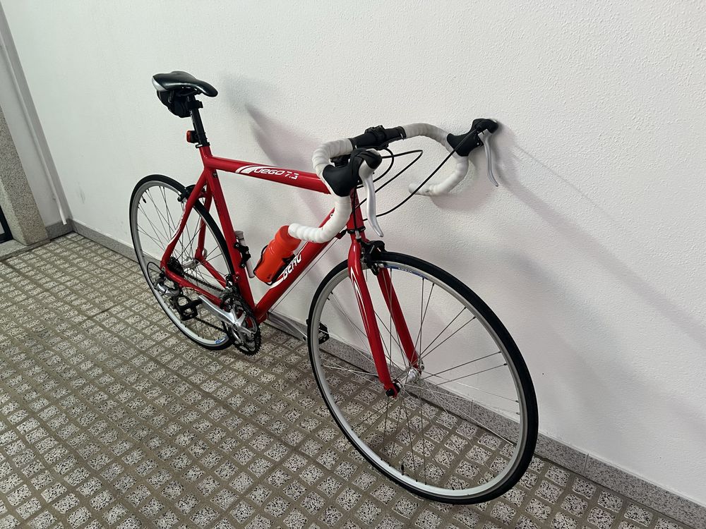Bicicleta de Estrada Berg Fuego 7.3 – Excelente Estado