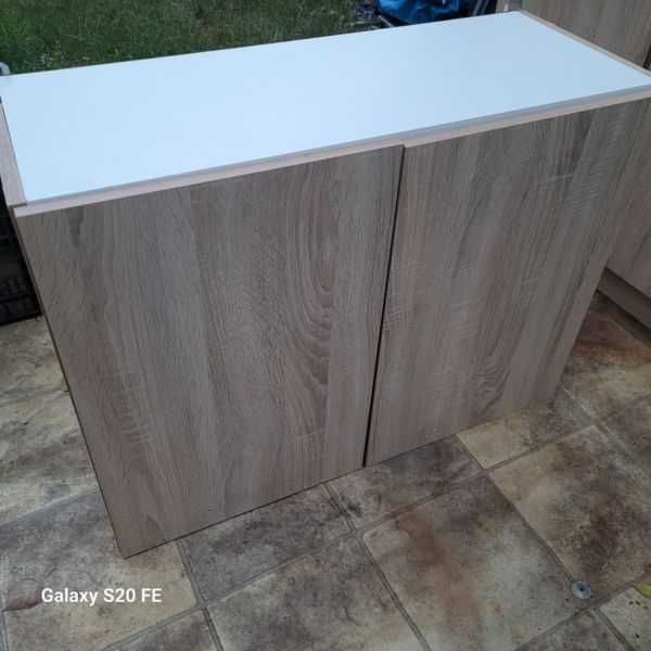 SZAFKI kuchenne - 6 sztuk ( 1 stojąca i 5 wiszące) wszystkie za 645 zł