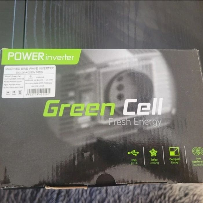 Przetwornica 12V-AC 230V 300W Green Cell